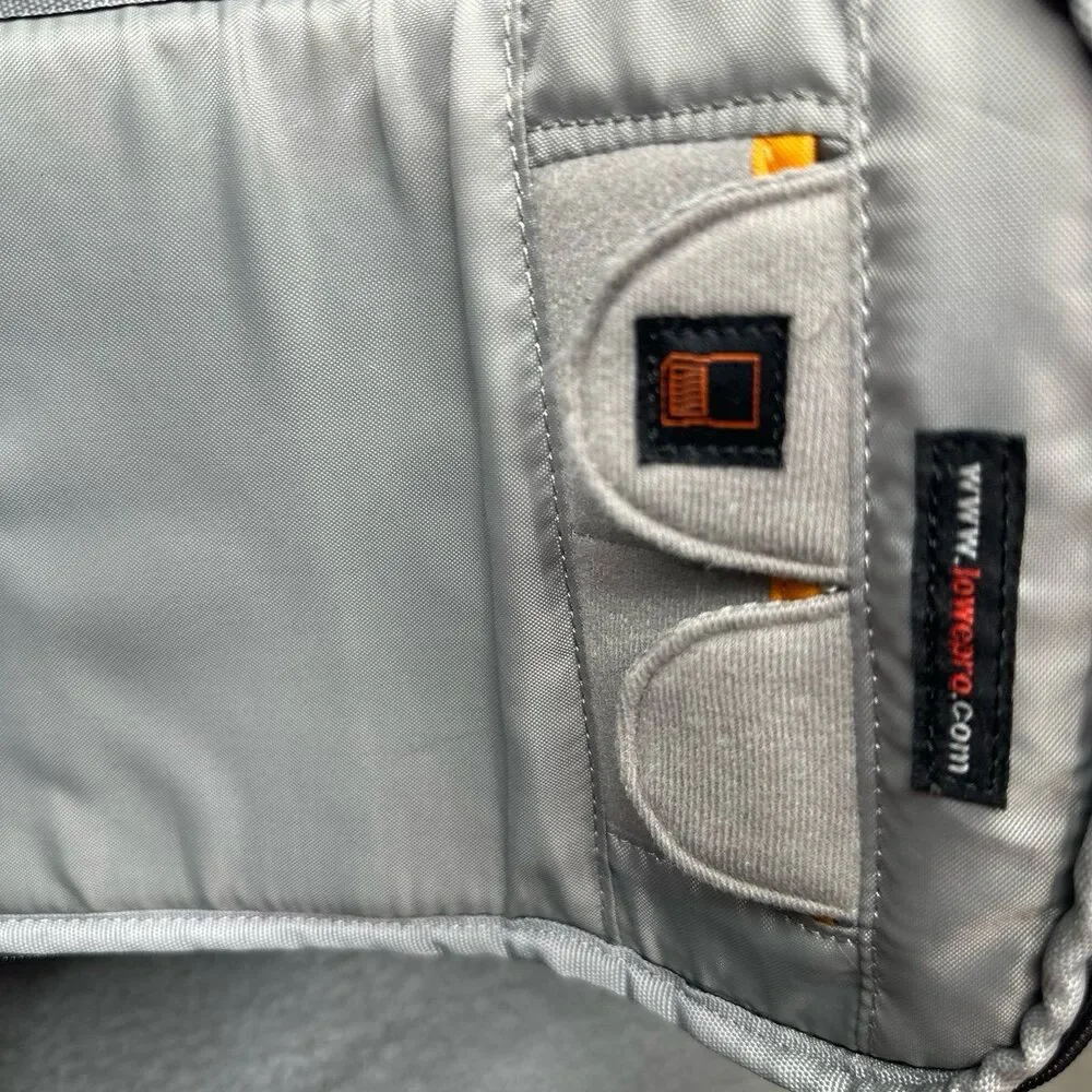 Lowepro Slingshot 102 a camera backpack